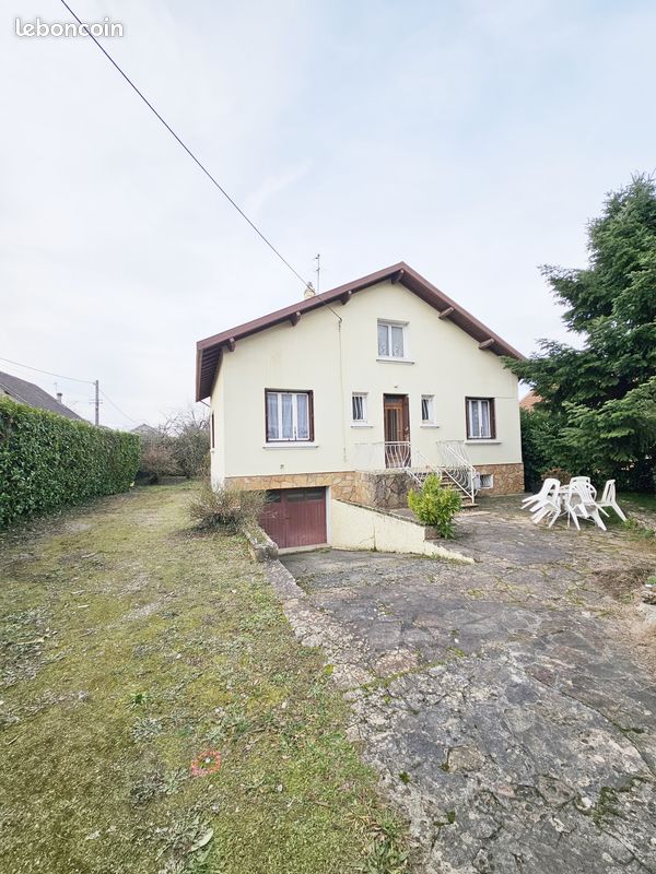 Maison 4 pièces 80 m² · à Pont-de-Chéruy · 80 m² · 215 000 €