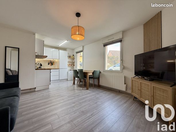 Studio 1 pièce 32 m²