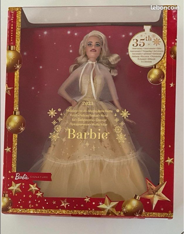 Barbie Collector # 12155 Happy Holiday