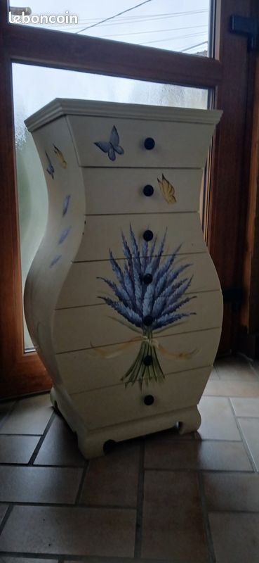 Petit meuble (image 1)