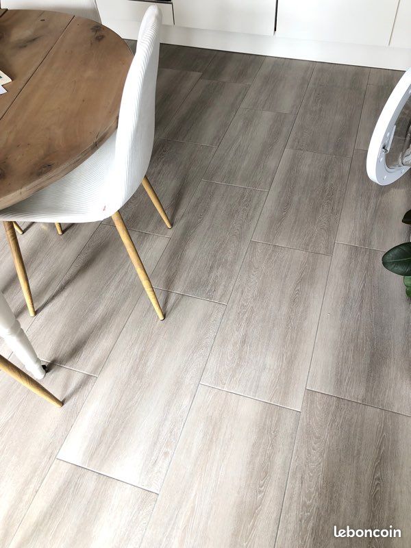 Carrelage imitation parquet bois beige (image 3)