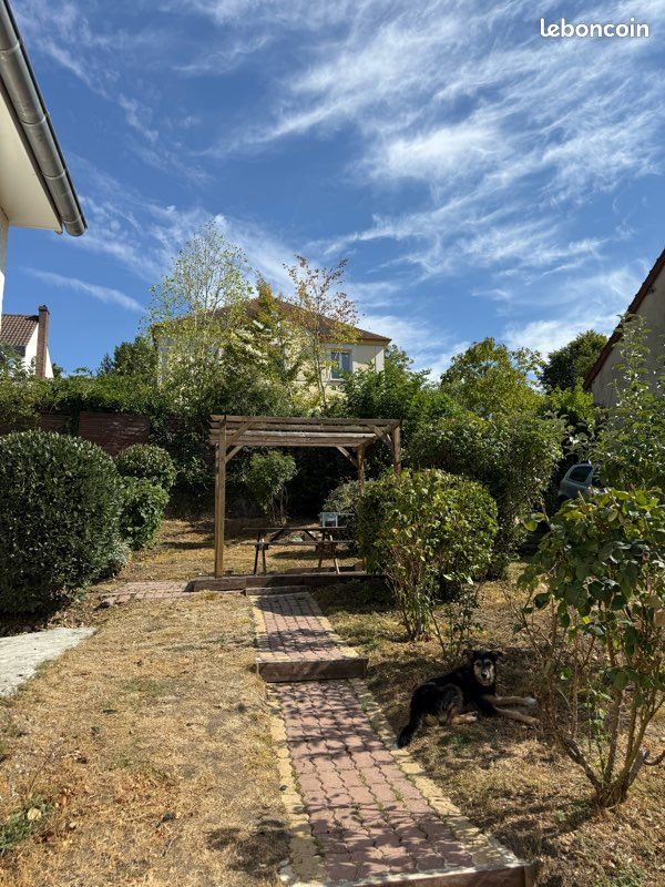 Maison 5 pièces 80 m² · à Chartres · 80 m² · 1 250 €/mois