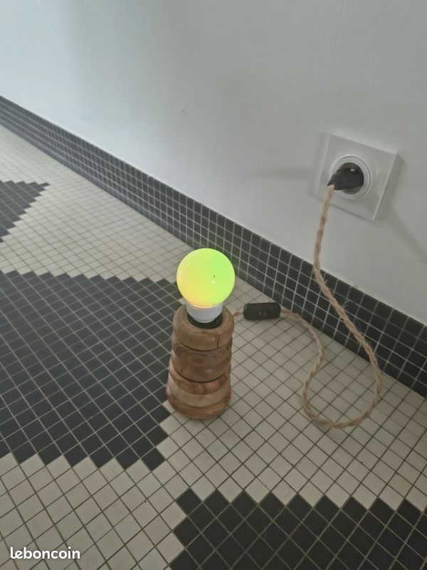 Ampoule Brilliant LED multi-couleurs (image 11)
