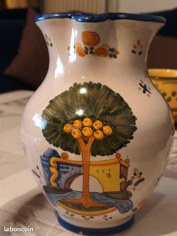 Ancien pichet / cruche poterie Francaise / décors peints a la main H20cm (image 1)