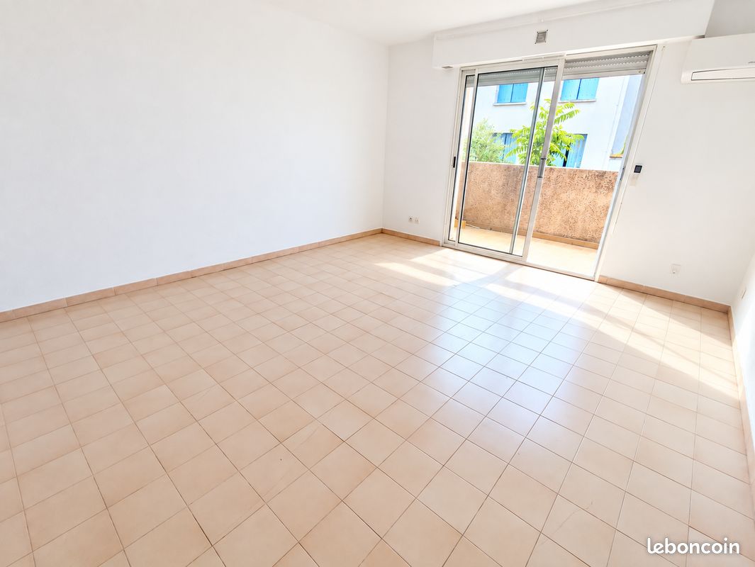 Appartement 1 pièce 31 m² · à Toulon · 31 m² · 610 €/mois