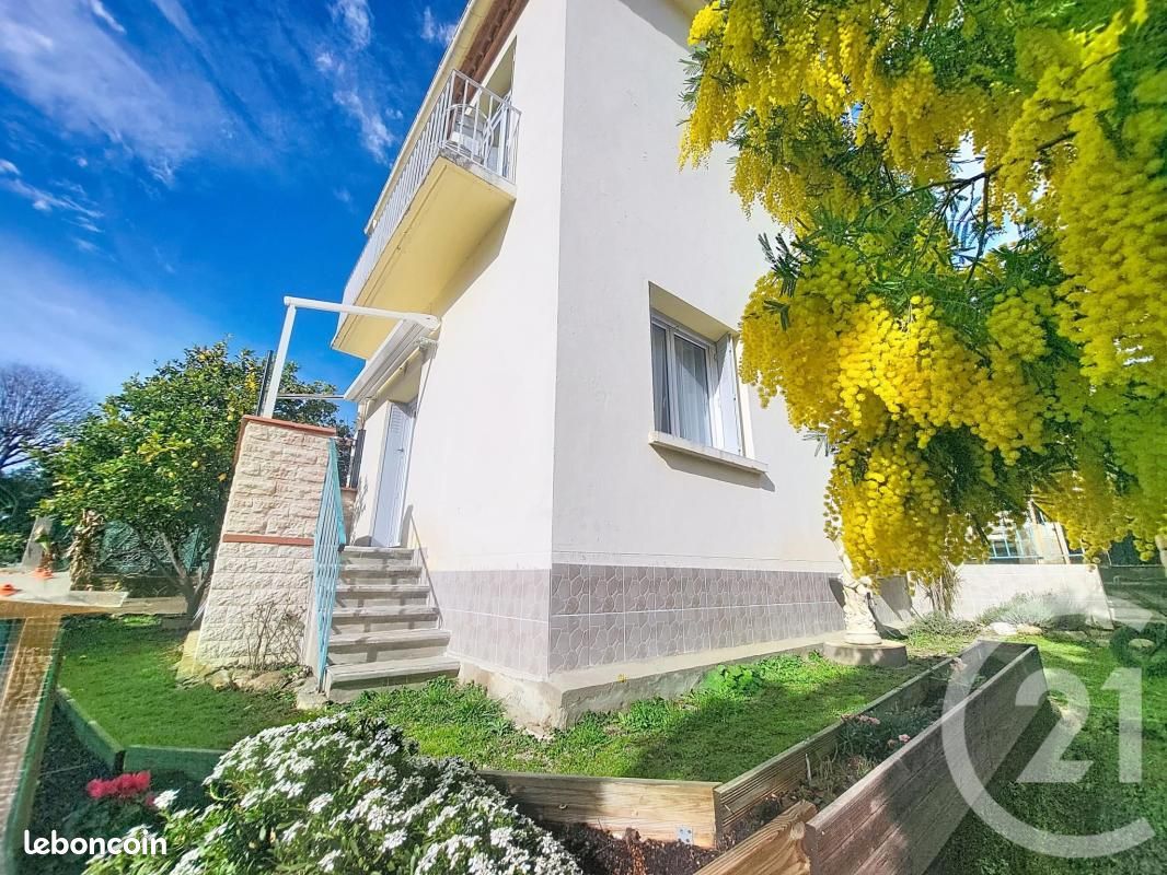 Maison 4 pièces 121 m² · à Amélie-les-Bains-Palalda · 121 m² · 186 500 €