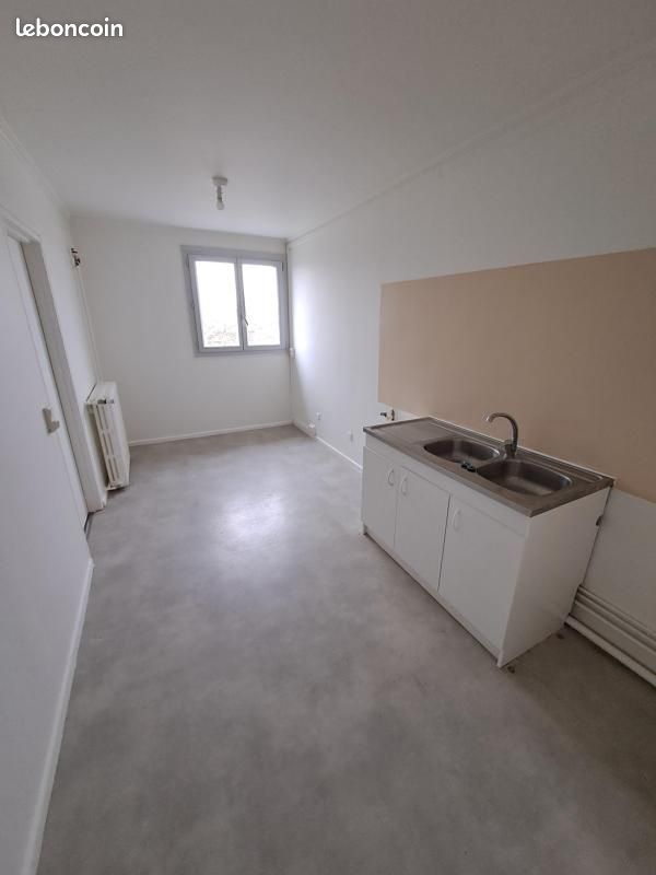Appartement 3 pièces 79 m² · à Reims · 79 m² · 618 €/mois