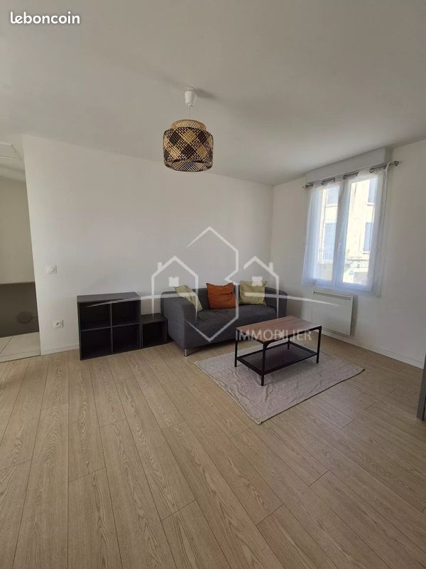 Appartement 3 pièces 47 m² · à Beaurepaire · 47 m² · 570 €