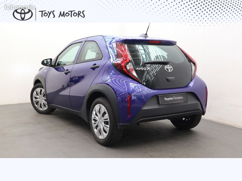 Toyota aygo x 1.0 VVT-i 72 Dynamic (image 3)