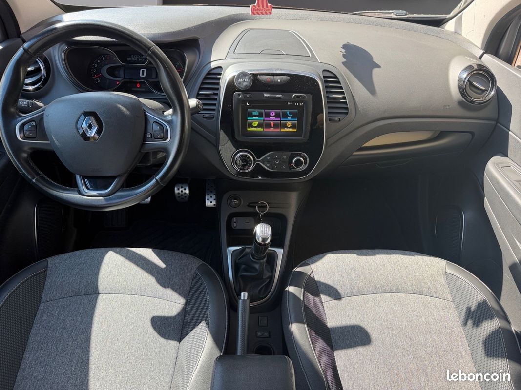 RENAULT CAPTUR (2) 1.3 TCE 130 FAP ZEN 130Ch Garantie 12 mois (image 2)