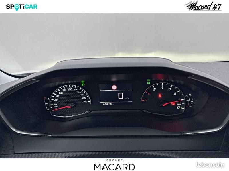 Peugeot 2008 1.2 PureTech 100ch S&S Active (image 10)
