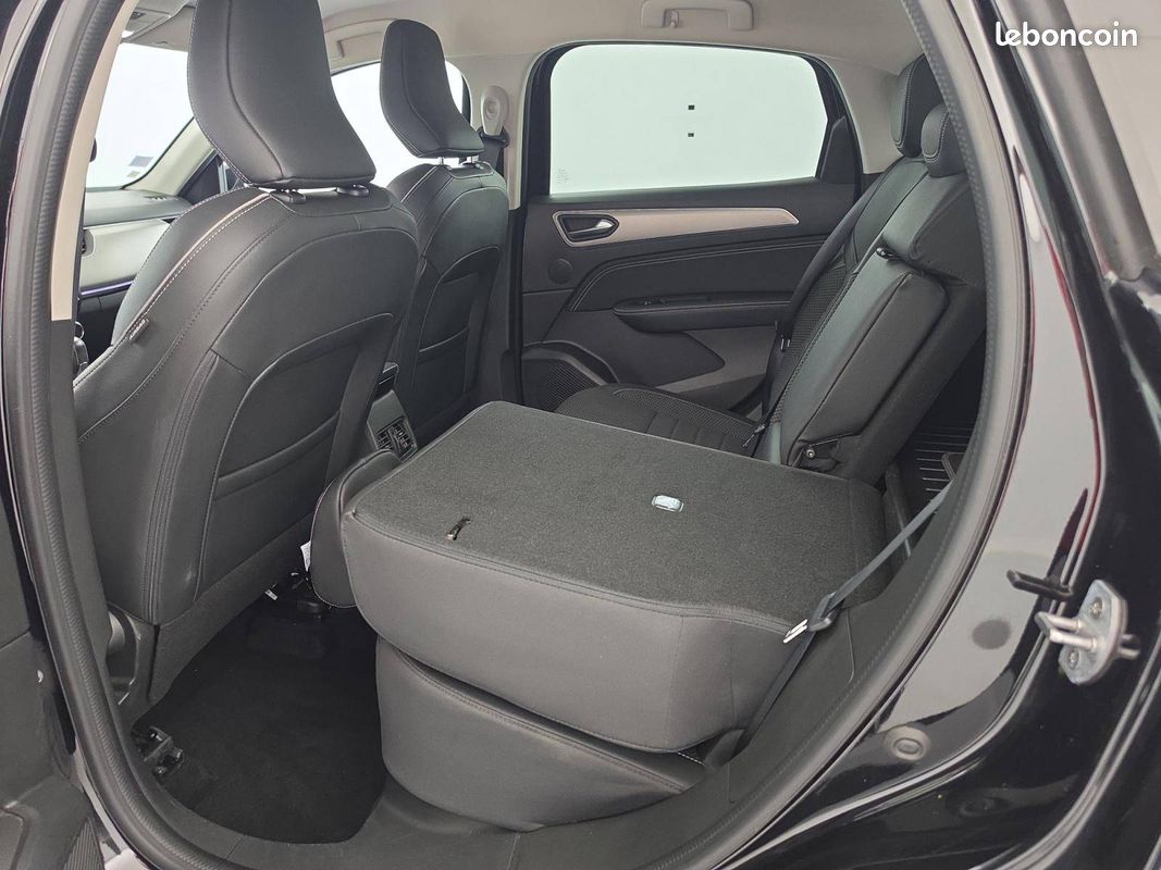 RENAULT Arkana E-Tech 145 - 21B Intens (image 30)