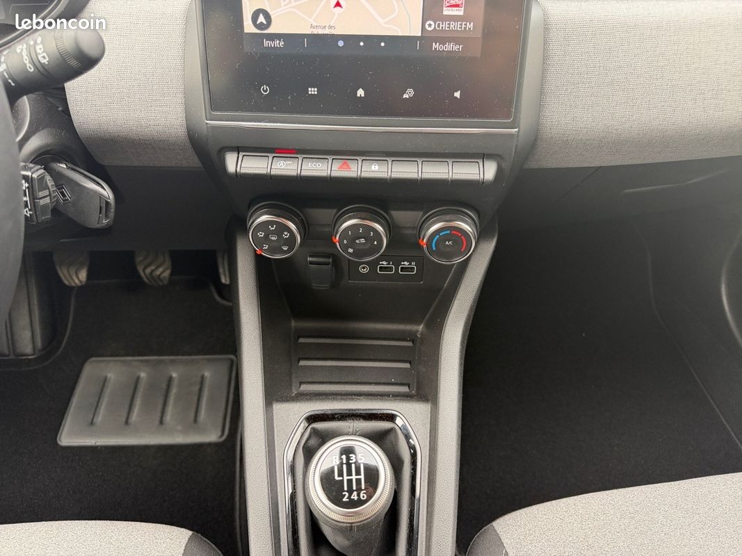 RENAULT CLIO 1.5 dCi 100 Evolution - 13318km - Carplay - Radar Ar - Garantie Renault (image 12)