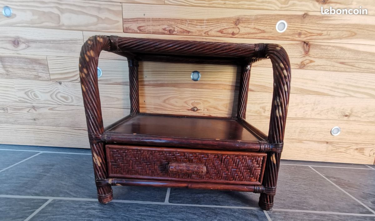 Console en rotin (image 1)