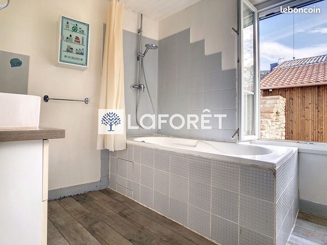 Maison 4 pièces 90 m² - Thouars 79100 (image principale 8)