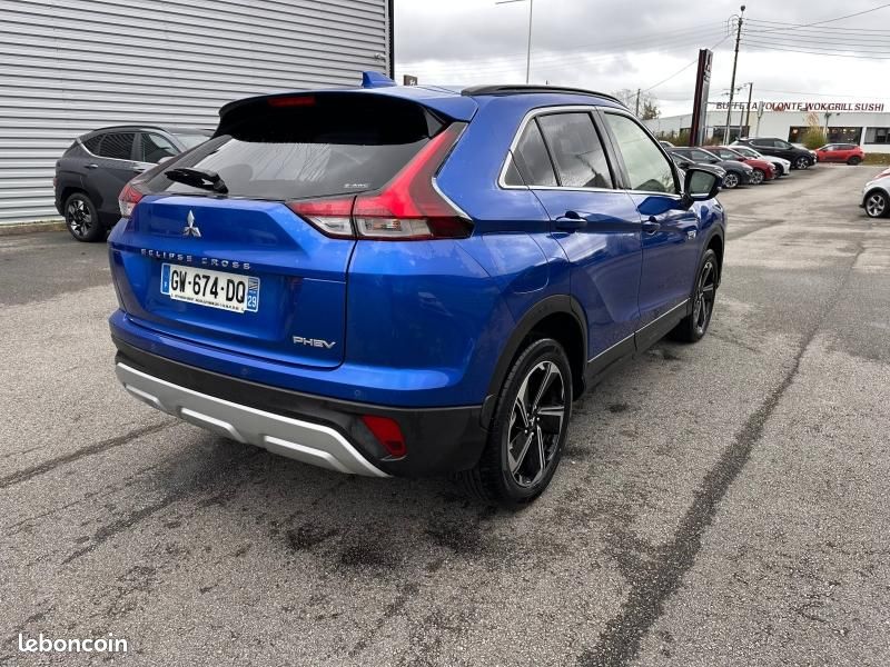 Mitsubishi Eclipse Cross 2.4 MIVEC PHEV 188ch Business 4WD (image 4)
