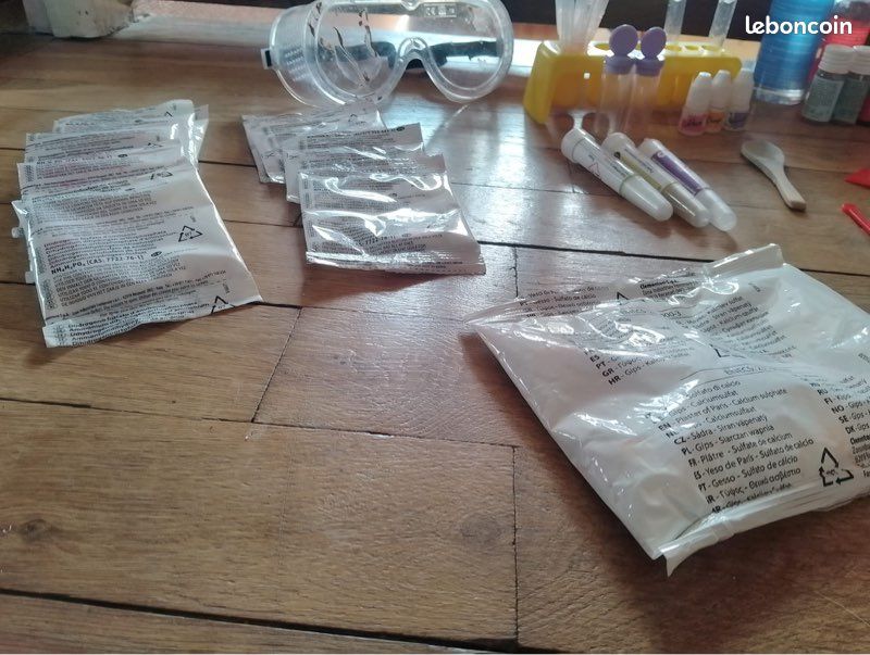Materiels pour le jeu le petit chimiste (image 3)