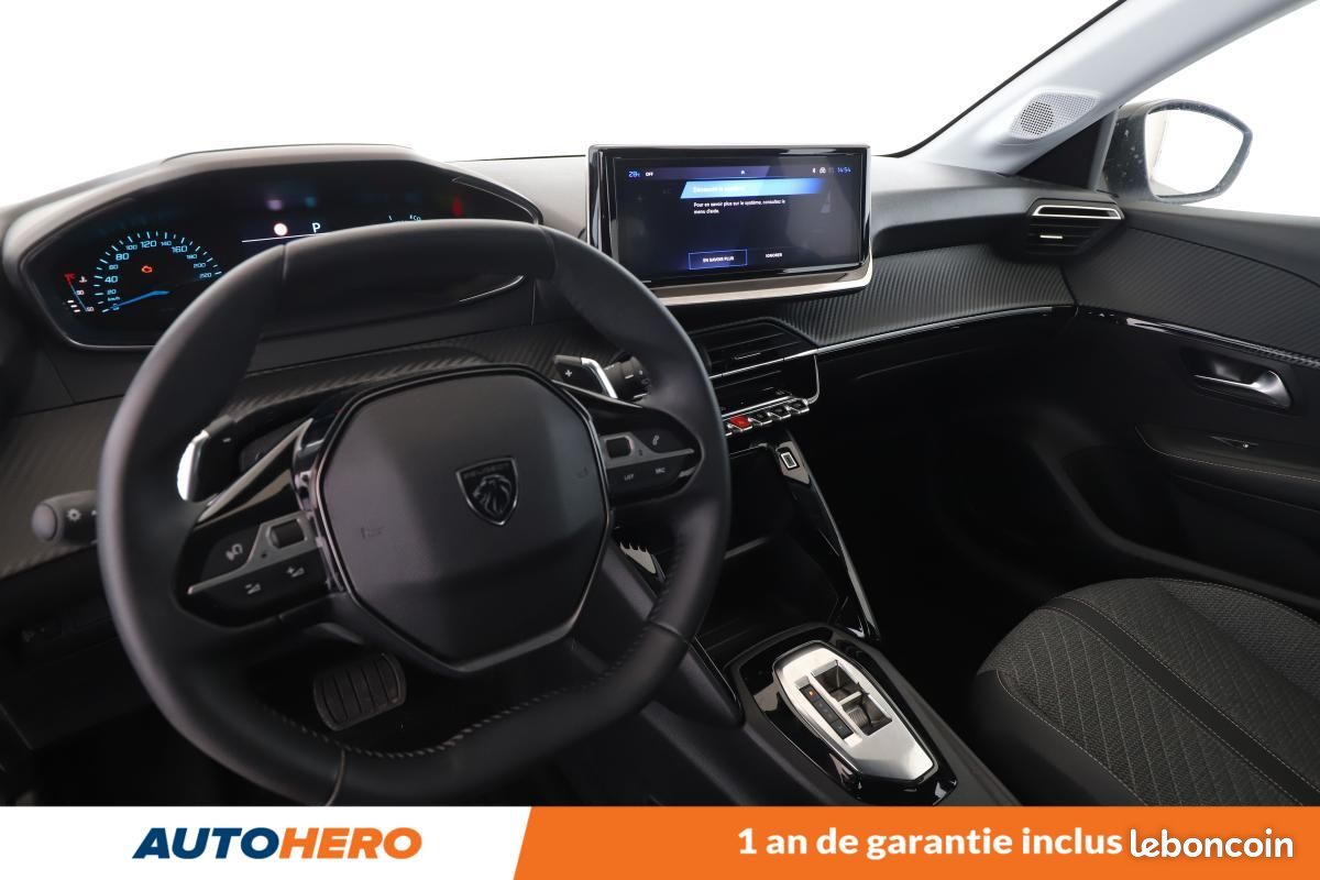 Peugeot 208 1.2 Hybrid Style e-DCS6 100 ch (image 6)