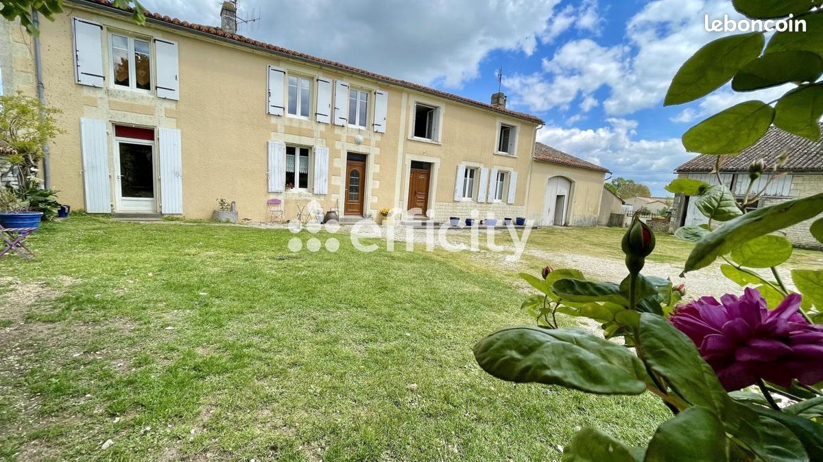 Maison 9 pièces 196 m² - Champniers 16430 (image 3)