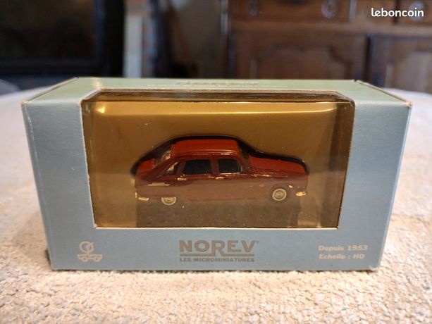 Citroën C4 Cactus 2018 grise (Norev) 1/43e