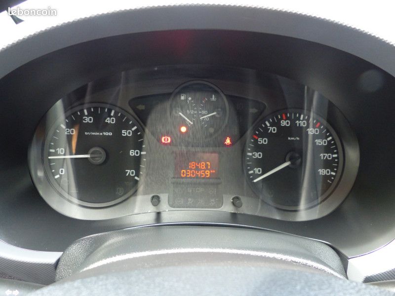 Citroen BERLINGO 20 L1 1.6 VTI 95 CONFORT (image 19)
