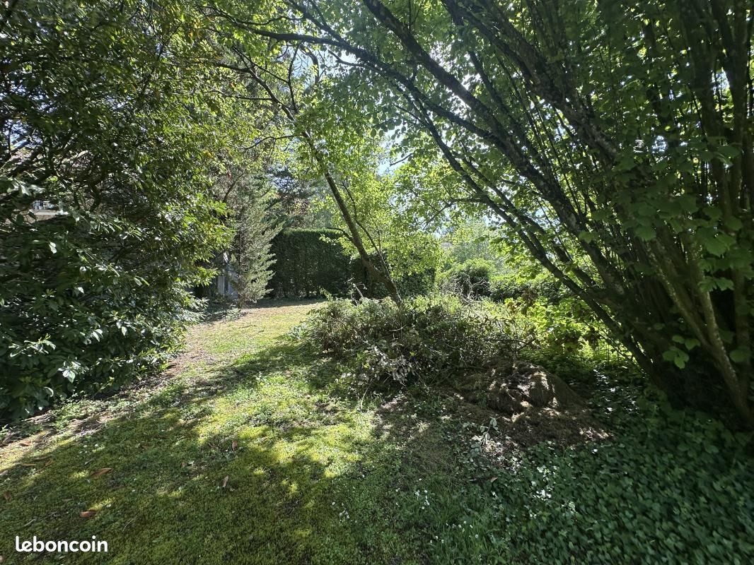 Terrain 416 m² Coulommiers · 99 110 €