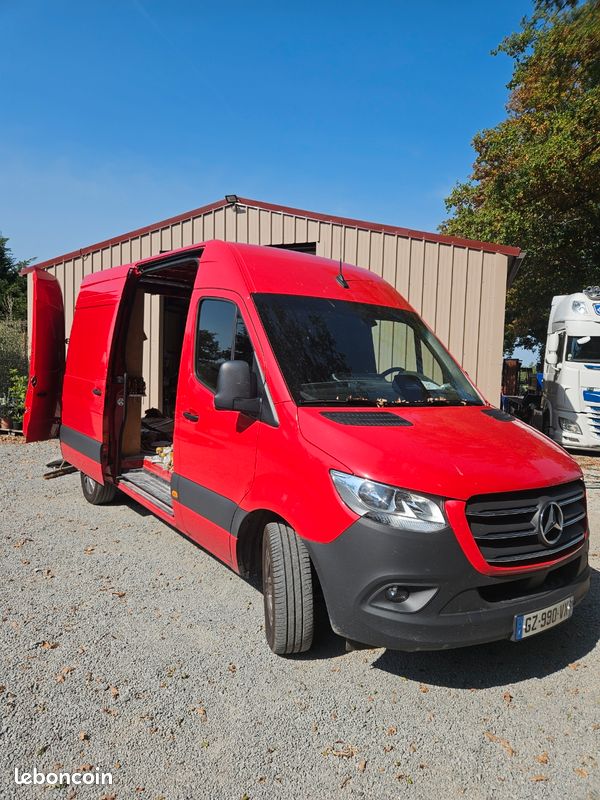 Mercedes sprinter 319 CDI (image 2)