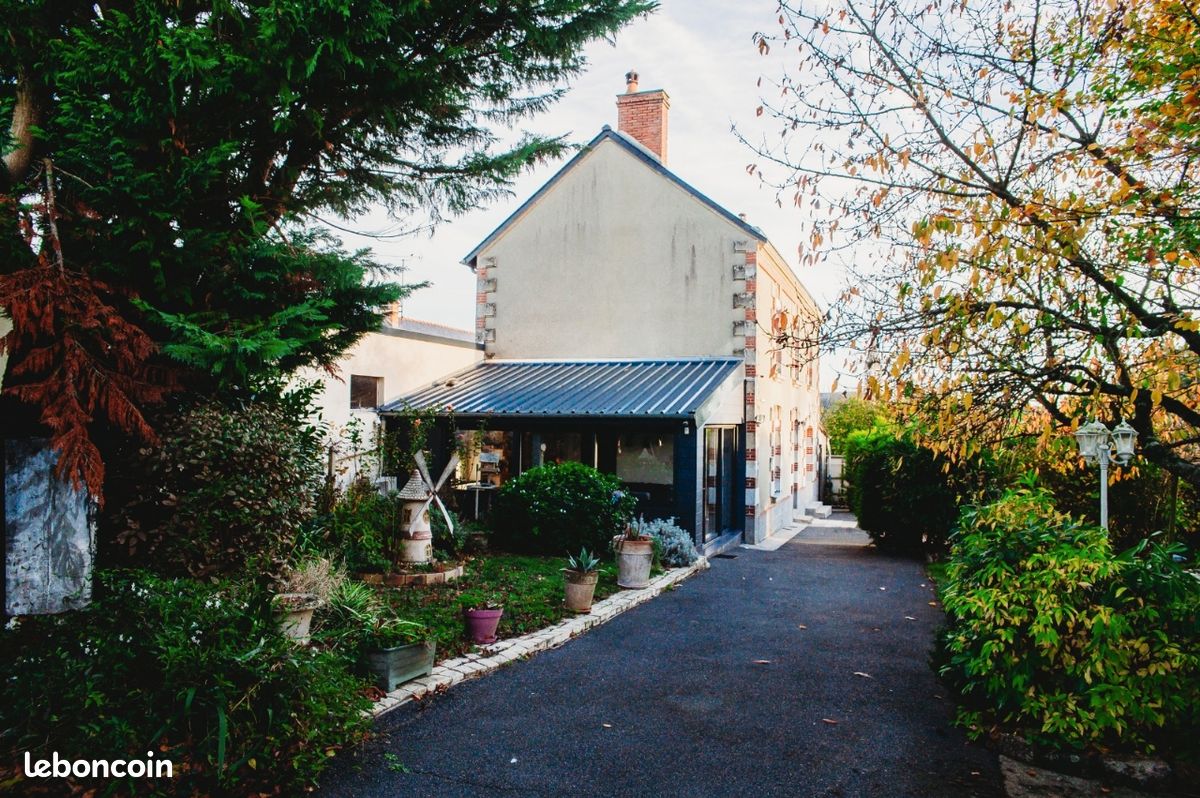 Maison 7 pièces 176 m² · à Lys-Haut-Layon · 176 m² · 225 000 €