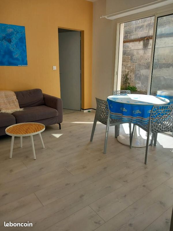 Appartement 3 pièces 50 m² · à Bègles · 50 m² · 896 €