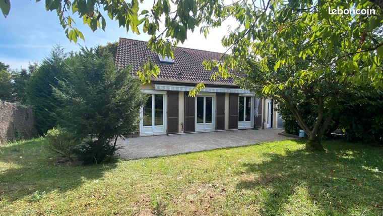 Maison 8 pièces 142 m²
