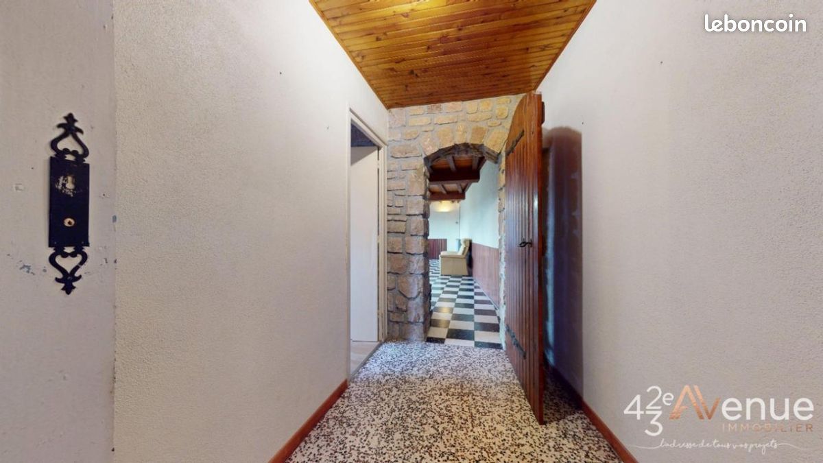 Maison 8 pièces 143 m² (image 13)