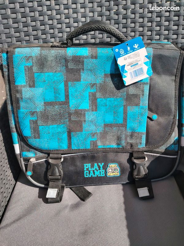 Cartable neuf (image 1)