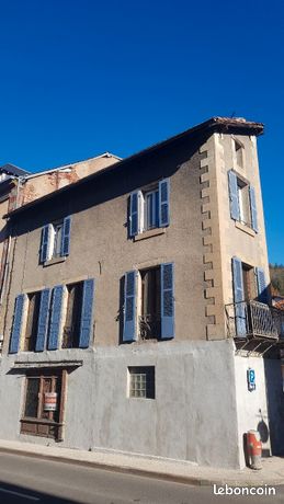 Immeuble 240m² en rénovation