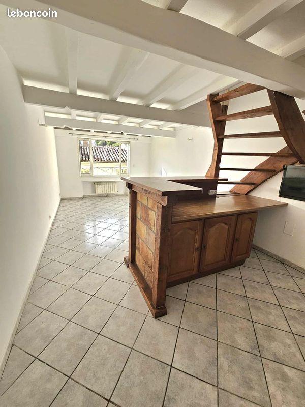 Appartement 3 pièces 50 m² · à Nîmes · 50 m² · 585 €/mois