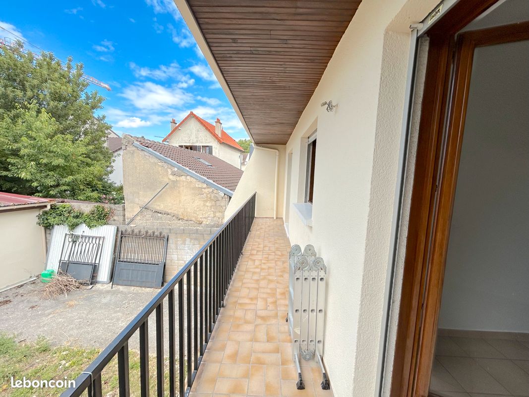 Appartement a louer livry-gargan - 4 pièce(s) - 75 m2 - Surfyn