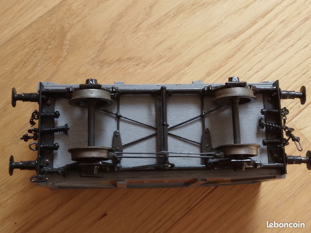 LOT DE 7 wagons Roco, Jouef, Trix et Lima échelle HO $76.19