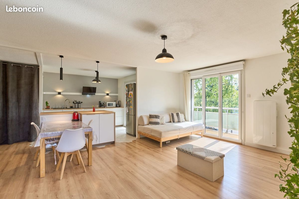 Appartement 3 pièces 72 m² · à Ambilly · 72 m² · 285 000 €