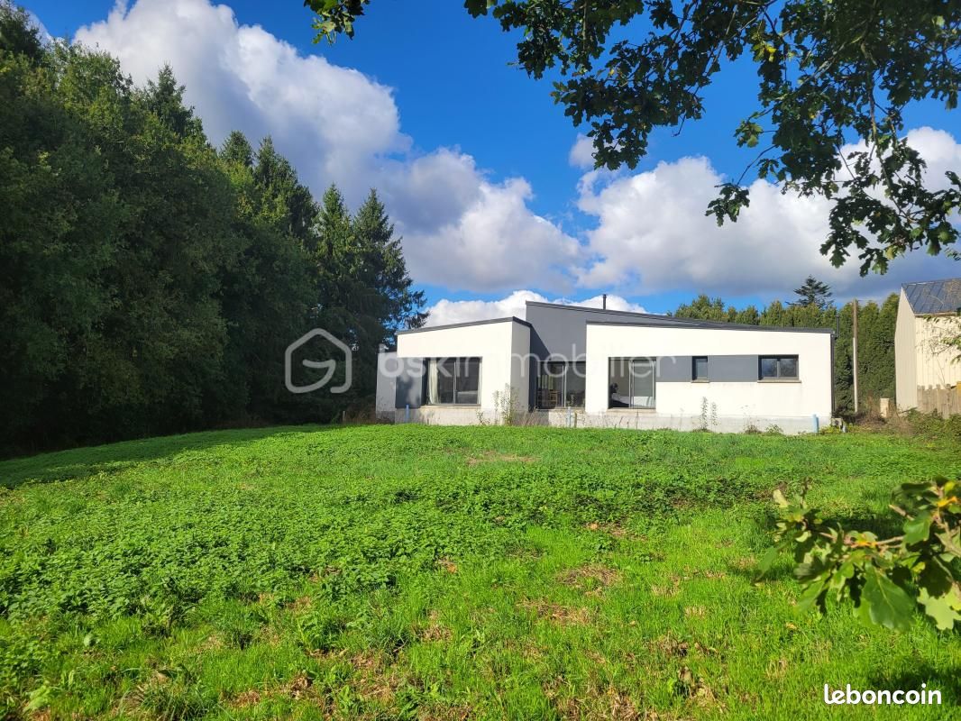 Maison 6 pièces 133 m² · à Laurenan · 133 m² · 241 500 €