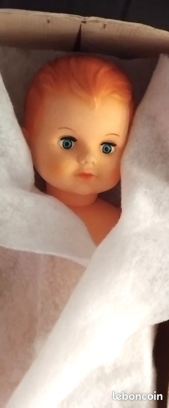 Baisse de prix pour noel Magnifique petit poupon petitcollin ancien dans sa valise jamais jouer - Collection