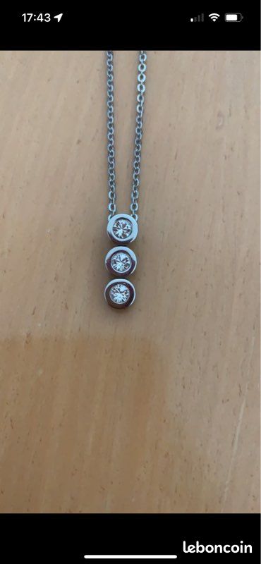 Collier (image 2)
