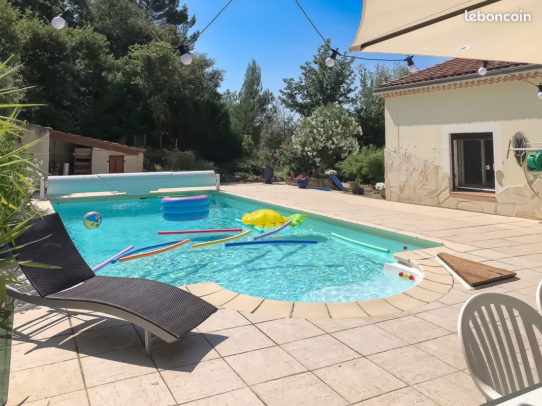 Maison 10 pièces 197 m² · à La Verdière · 197 m² · 485 000 €