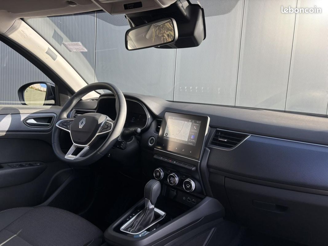 RENAULT ARKANA TCE 140 EDC MHEV Evolution avec Caméra, GPS et Régulateur adaptatif (image 4)