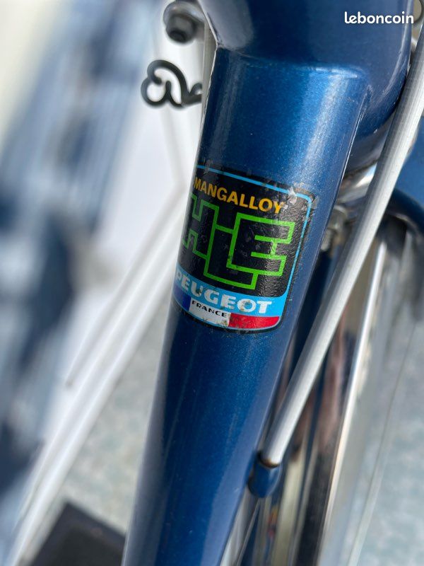 Cadre et fourche de bicyclette taille 56 RAW