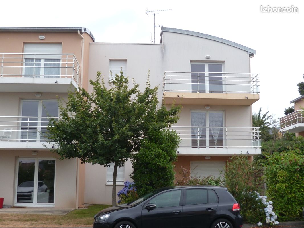Appartement 1 pièce 35 m² · à Vire Normandie · 35 m² · 320 €