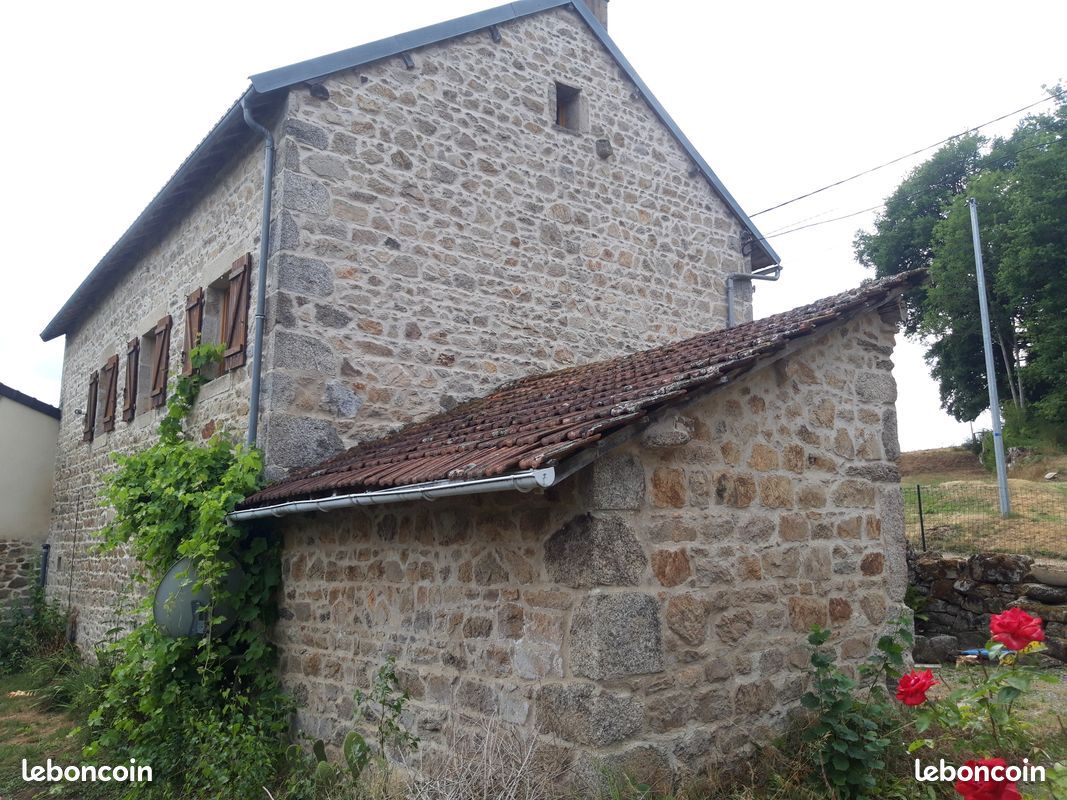 Maison 6 pièces 105 m² · à Saint-Marc-À-Loubaud · 105 m² · 149 330 €