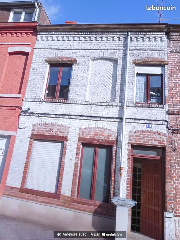 Maison 6 pièces 100 m² · à Tourcoing · 100 m² · 106 700 €