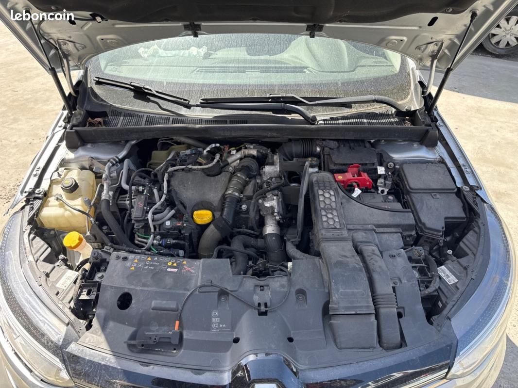 Renault Mégane 4 PHASE 1 1.5 BLUE DCI - 8V TURBO (image 9)