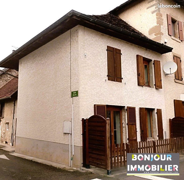 Maison 3 pièces 69 m² · à Saint-Laurent-du-Pont · 69 m² · 655 €/mois
