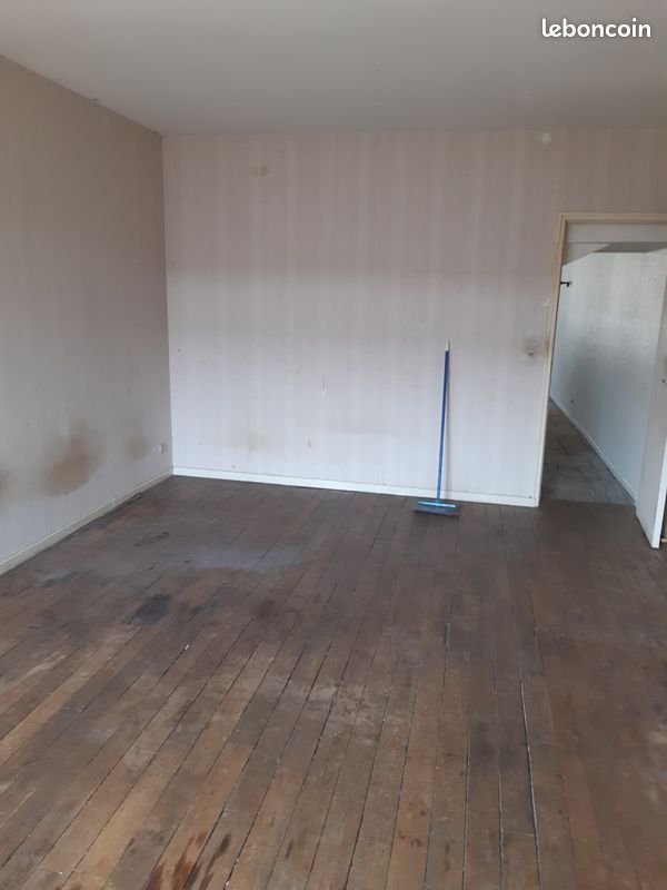 Appartement 2 pièces 70 m² · à Langres · 70 m² · 350 €/mois