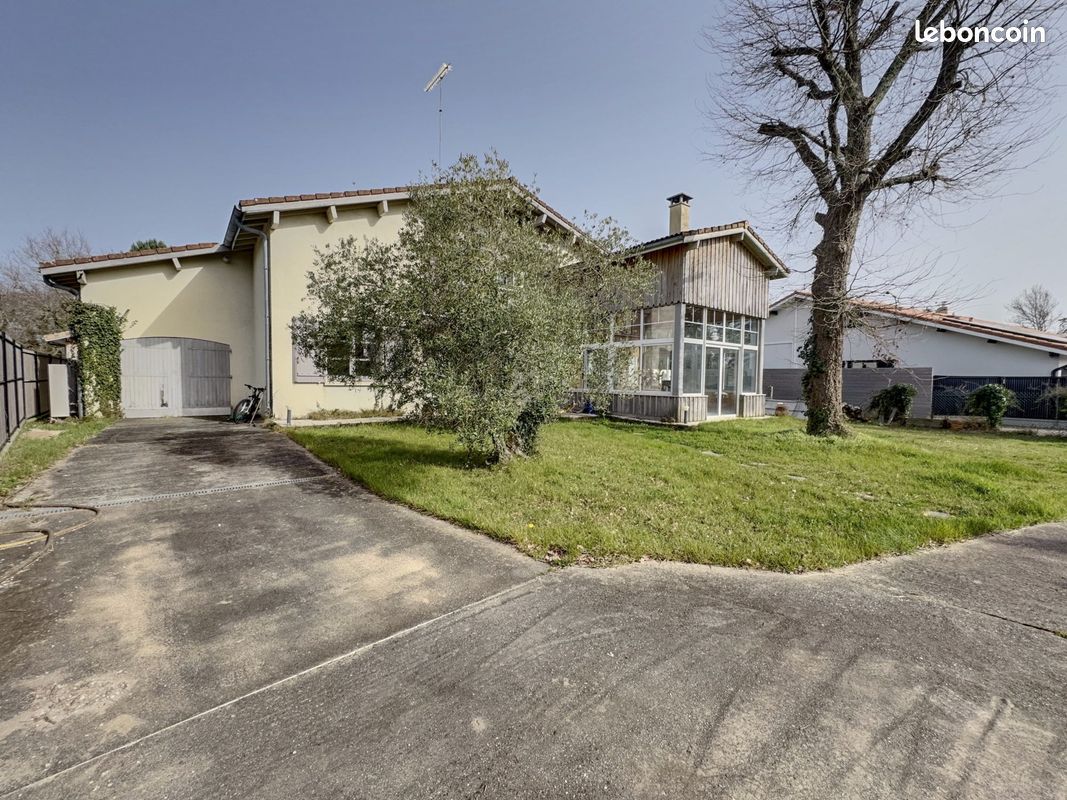 Maison 6 pièces 207 m² · à La Teste-de-Buch · 207 m² · 549 000 €